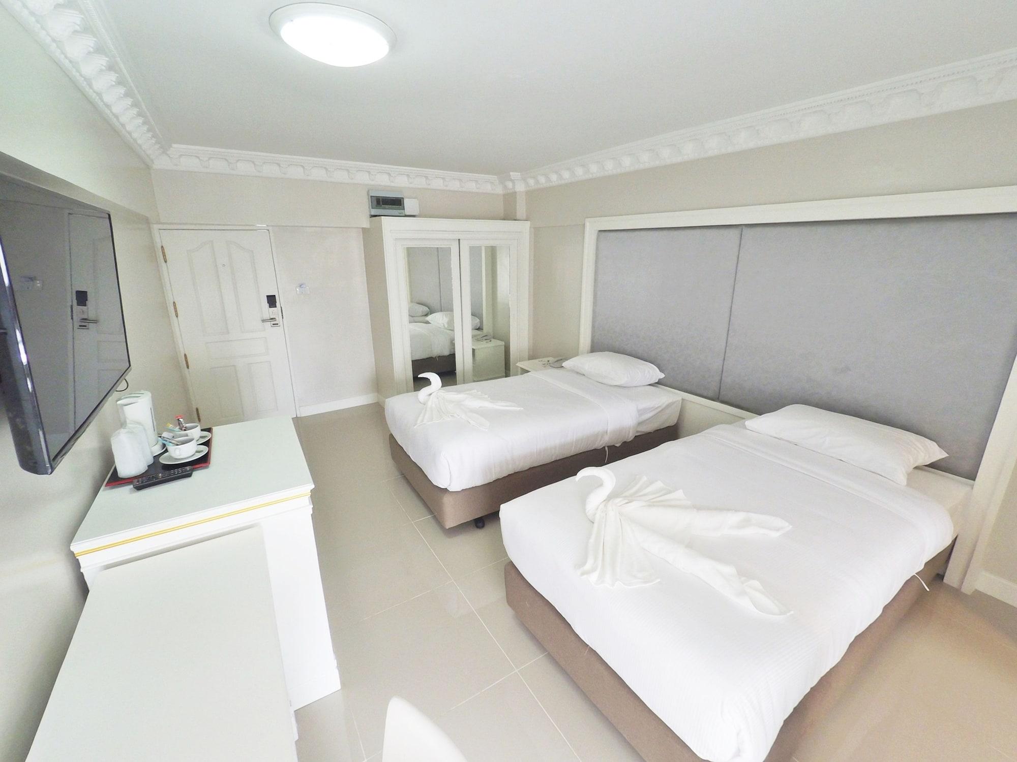 Romance Hotel Sukhumvit 97 Бангкок Экстерьер фото