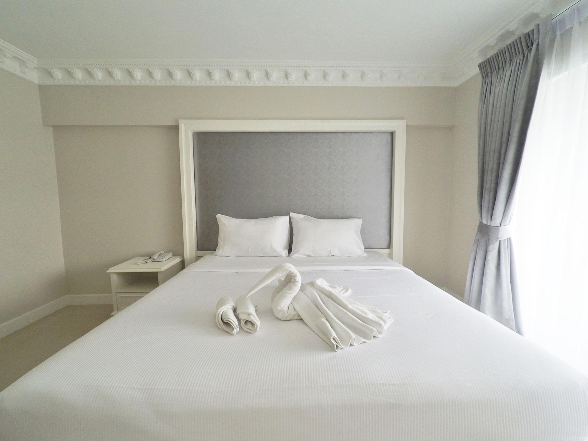 Romance Hotel Sukhumvit 97 Бангкок Экстерьер фото