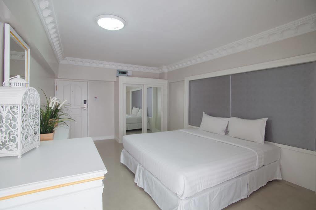 Romance Hotel Sukhumvit 97 Бангкок Экстерьер фото