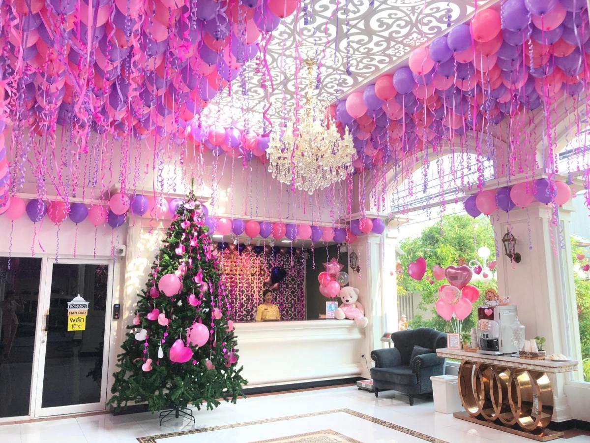 Romance Hotel Sukhumvit 97 Бангкок Экстерьер фото